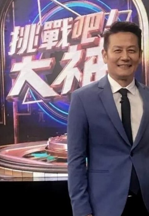 【抖音反差婊】莉莉安新娘足疗技师211全网男人心中的白月光被大神重金拿下并流出视频 - AV空投軍團